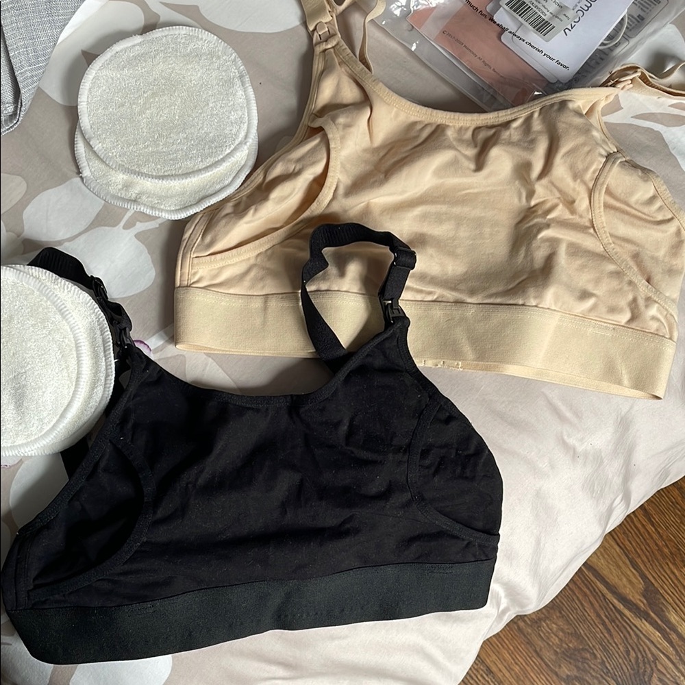 Momcozy Black and Cream Nursing Bras